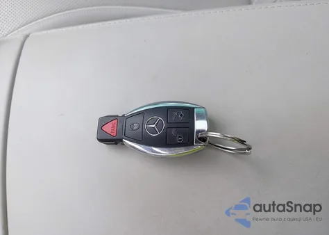 2017 Mercedes-Benz S 550 4Matic из США, поврежденный, VIN WDDUG8FB6HA335666